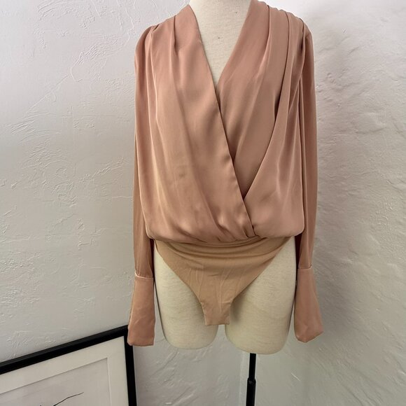 FAVORITE DAUGHTER The Date Blouse Bodysuit In Camel Tan M NWOT - Picture 8 of 11